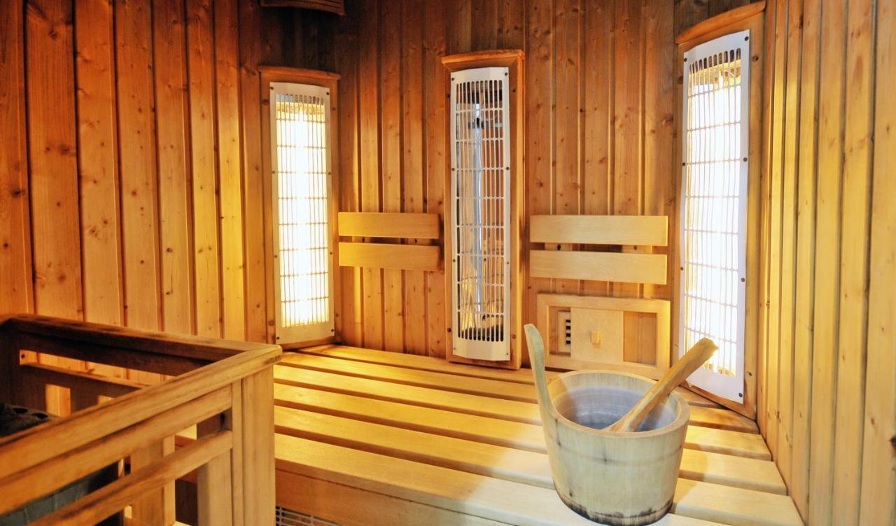 Bursztyn Spa Kołobrzeg Extérieur photo